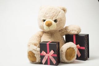 Panier garni et coffret gourmand préparés pour la fête des pères