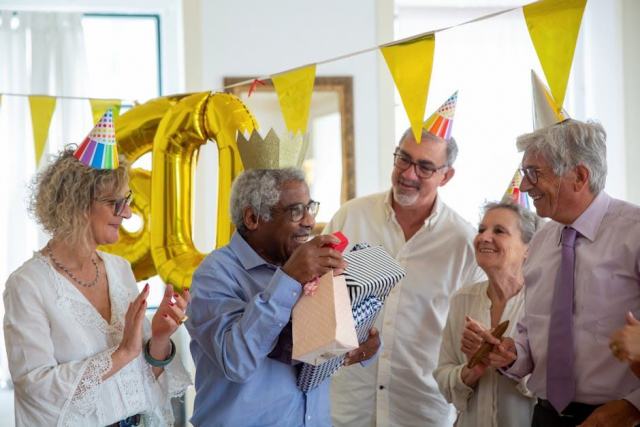 Coffret retraite : trouvez le cadeau qui inaugure cette nouvelle liberté Coffret retraite : trouvez le cadeau qui inaugure cette nouvelle liberté